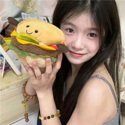 校草是女生